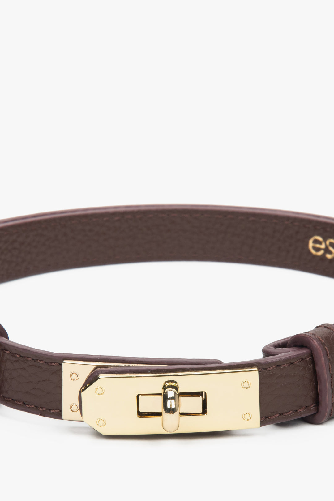 Elegancki damski bordowy pasek z włoskiej naturalnej skóry Premium - Estro, zbliżenie na detale.