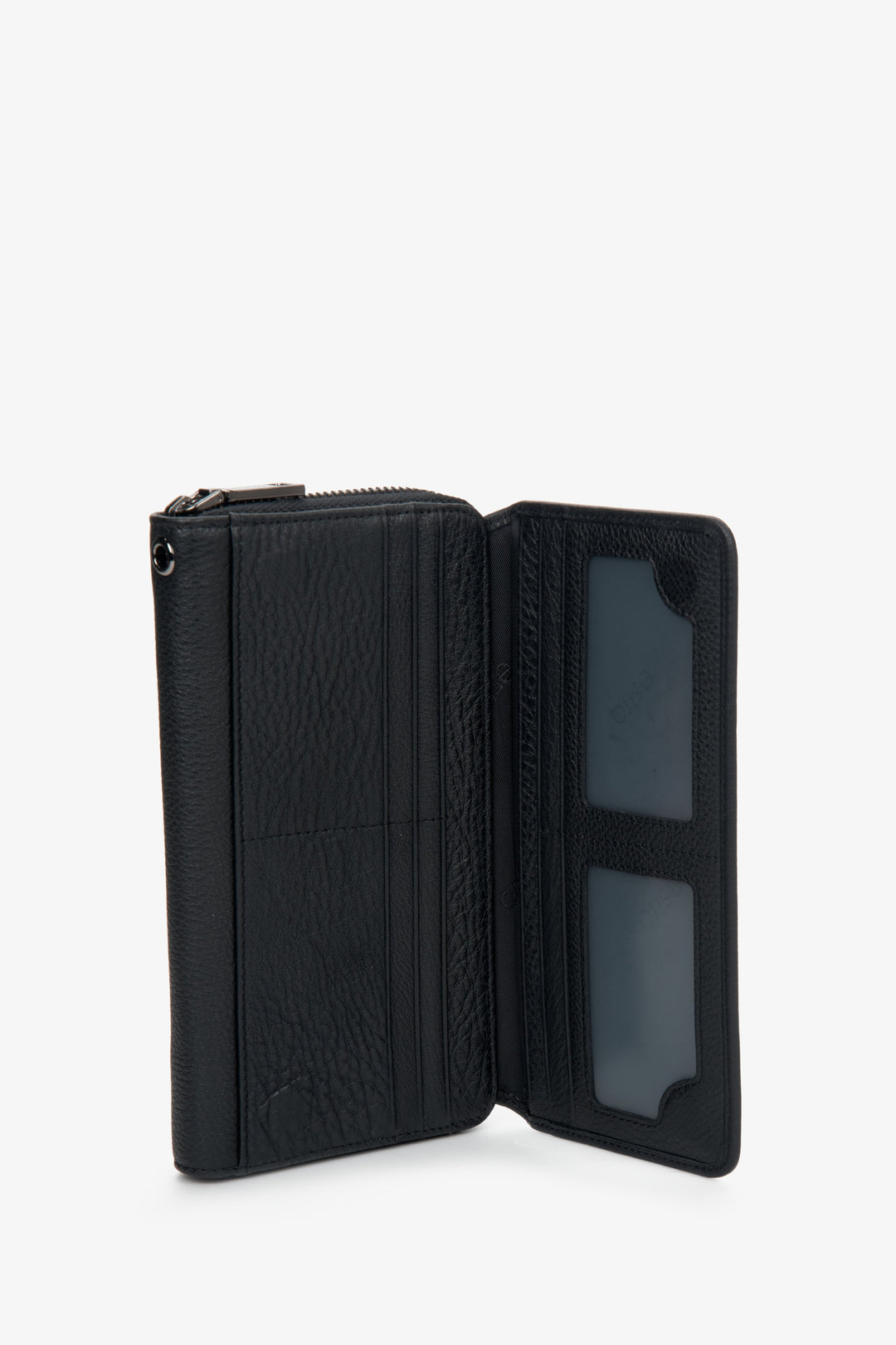 Skórzany czarny portfel męski Estro - zbliżenie na wnętrze modelu.