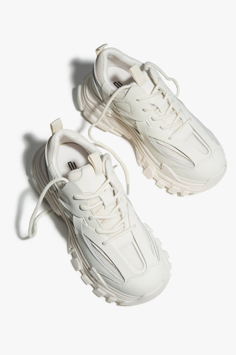 Jasnobeżowe sneakersy damskie na grubej podeszwie ES8 ER00112610