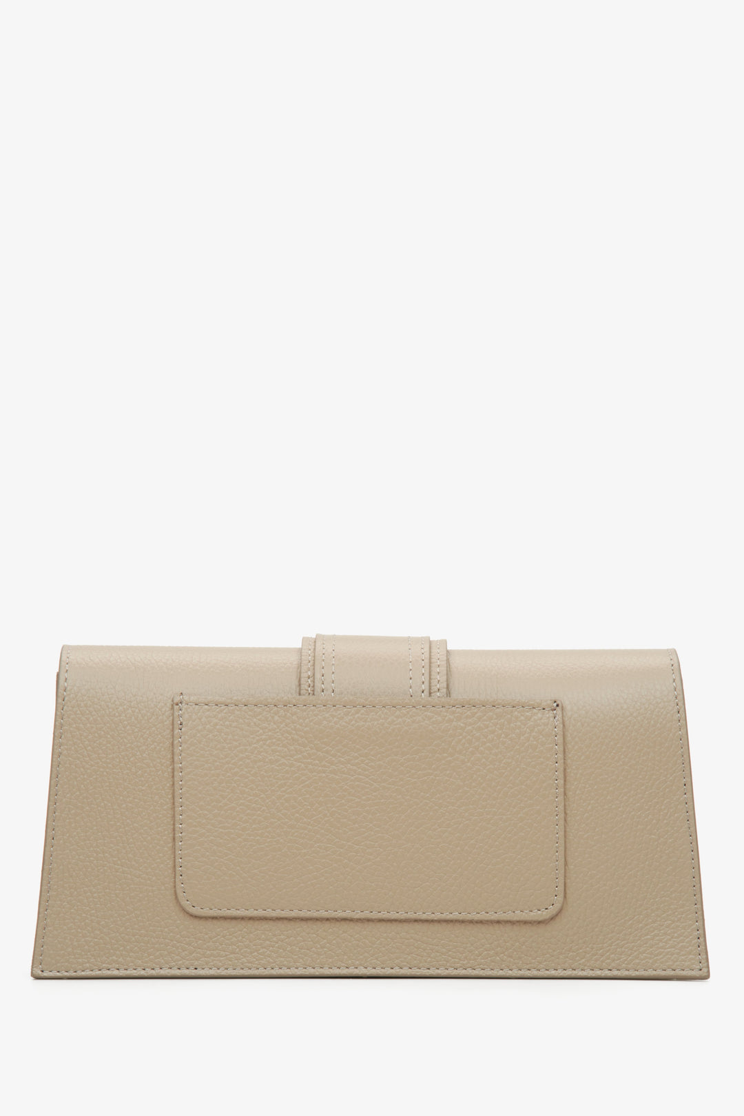 Nieduża torebka damska w jasnym beżowym kolorze, wykonana z włoskiej skóry naturalnej Premium Estro.