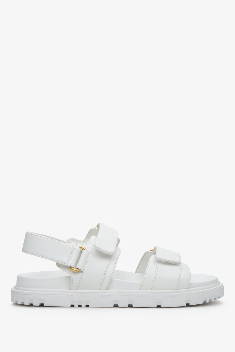 Białe sandały damskie ze skóry naturalnej na miękkiej podeszwie Estro ER00113312