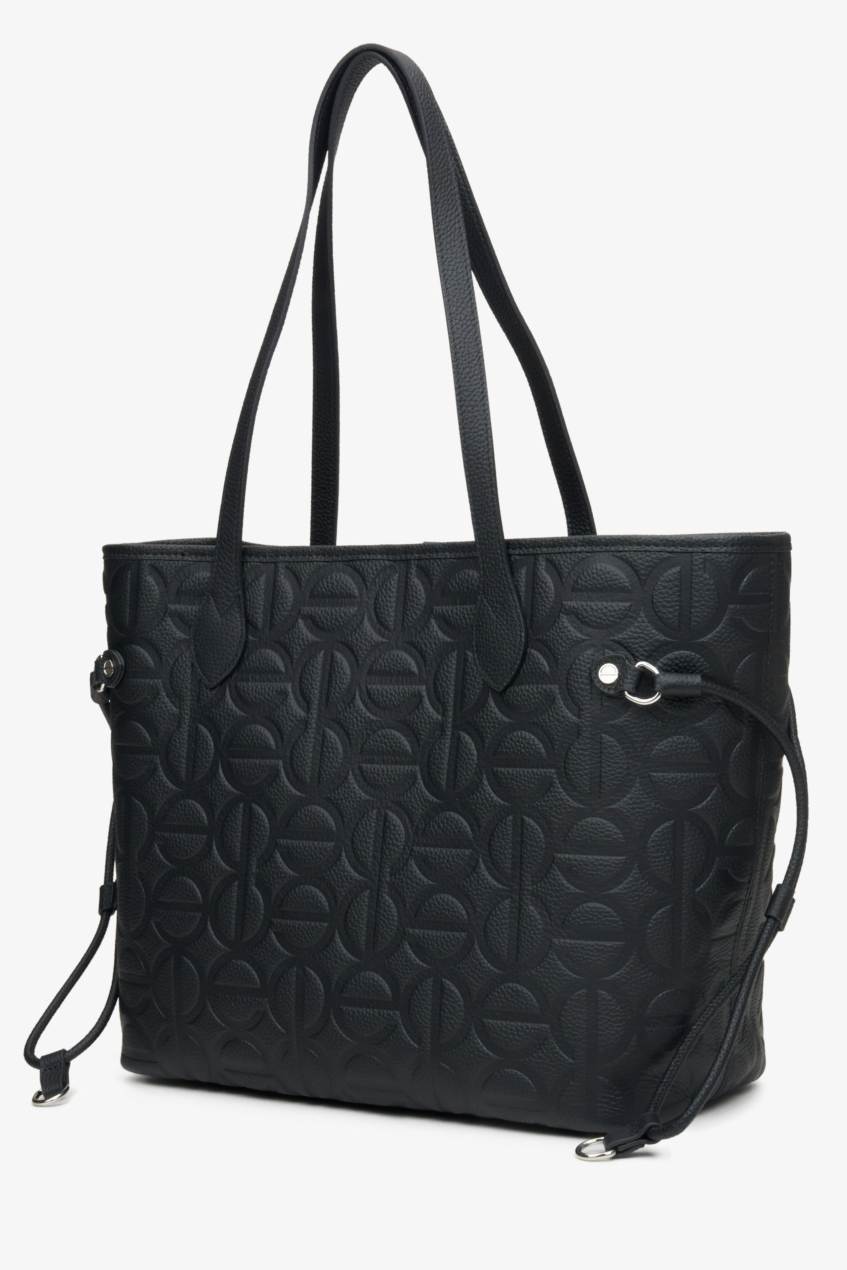 Czarna torba damska typu shopper Estro.