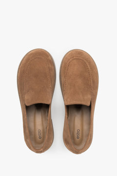 Karmelowe mokasyny damskie typu barefoot z włoskiego weluru naturalnego Premium.