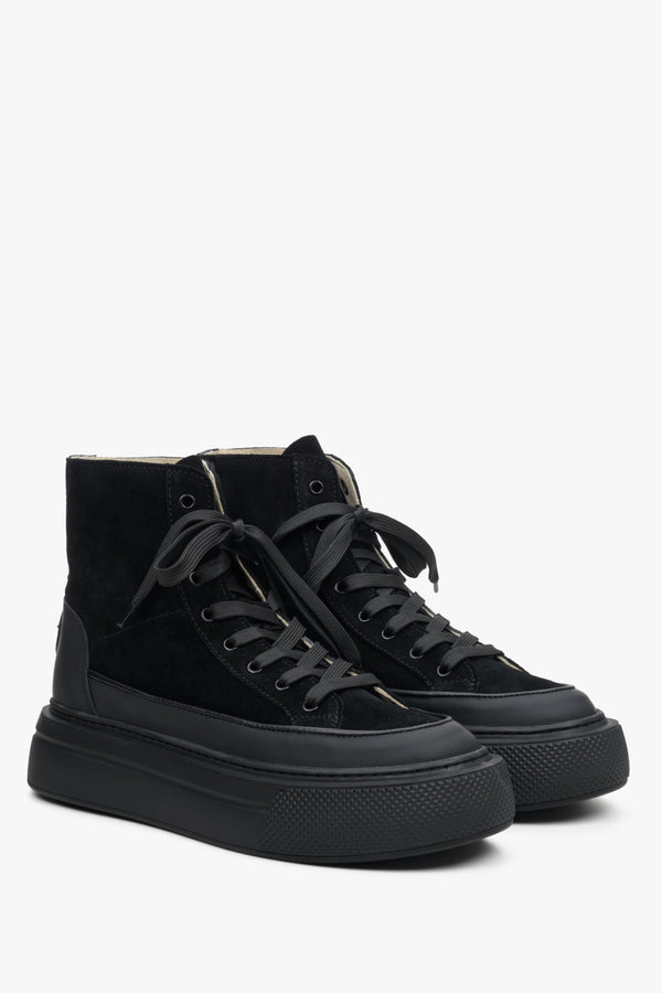 Czarne wysokie sneakersy damskie ze skóry i weluru Estro ER00113690