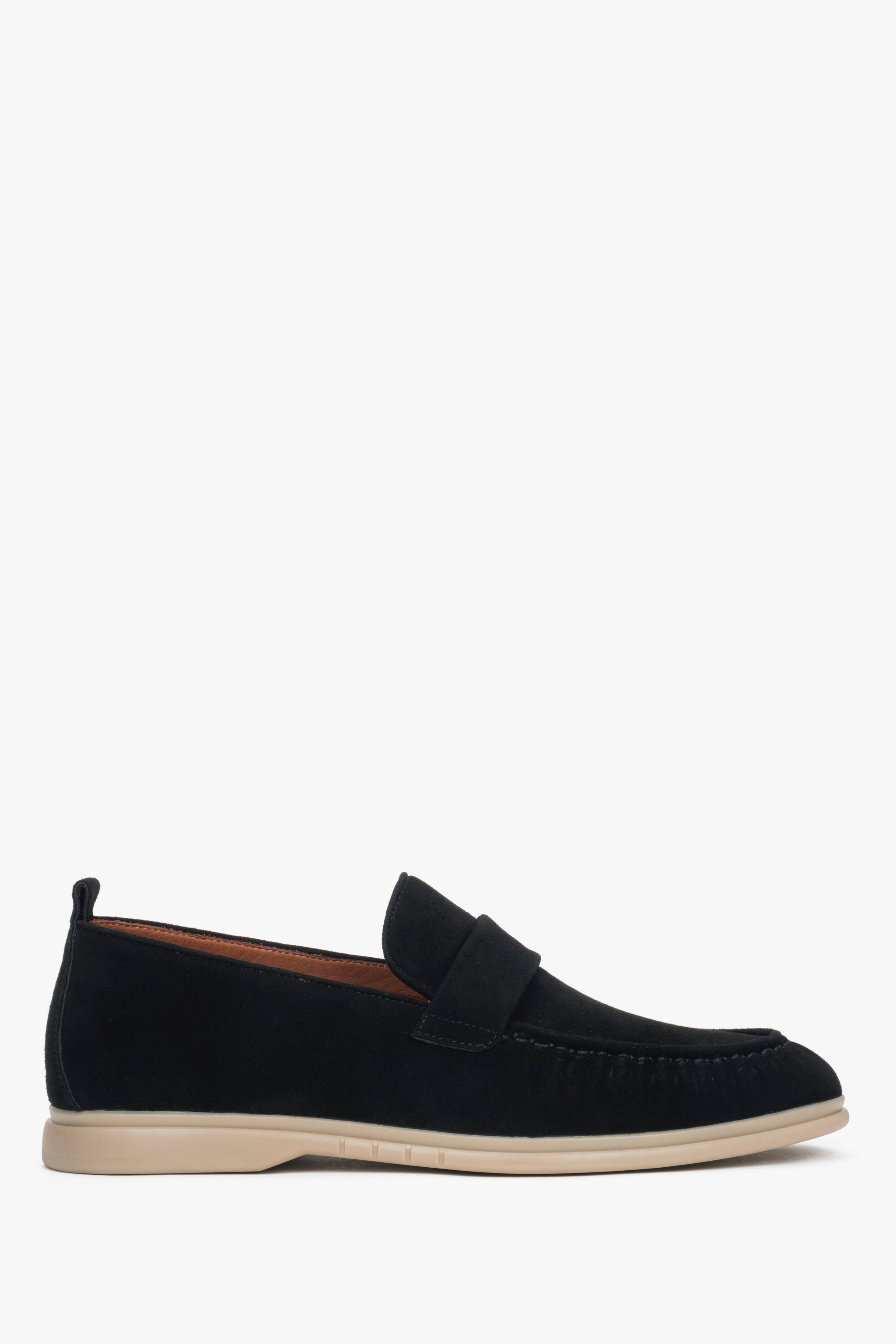 Klasyczne czarne loafersy męskie z miękkiego weluru naturalnego Estro ER00119067.