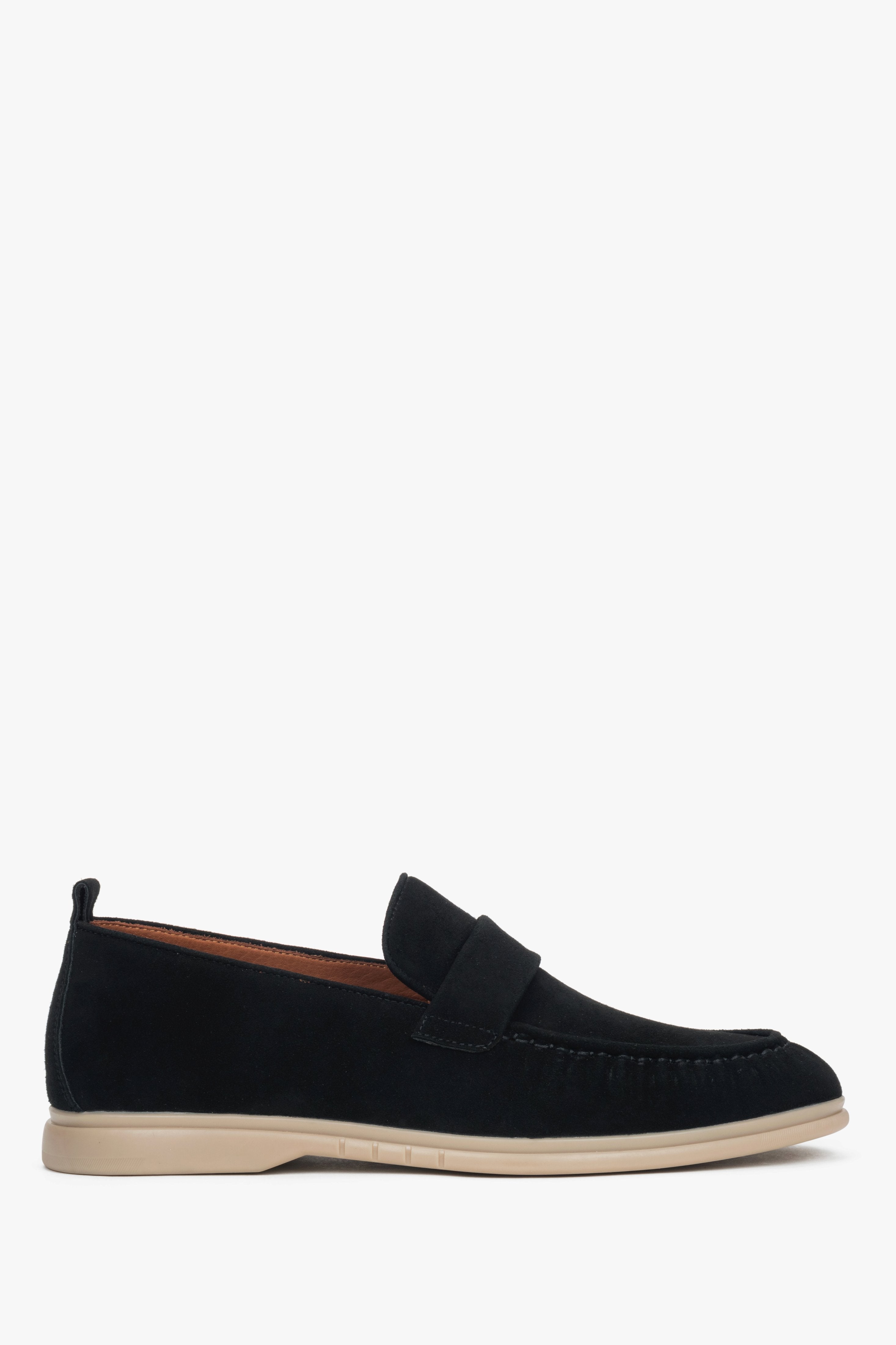 Klasyczne czarne loafersy męskie z miękkiego weluru naturalnego Estro ER00119067.