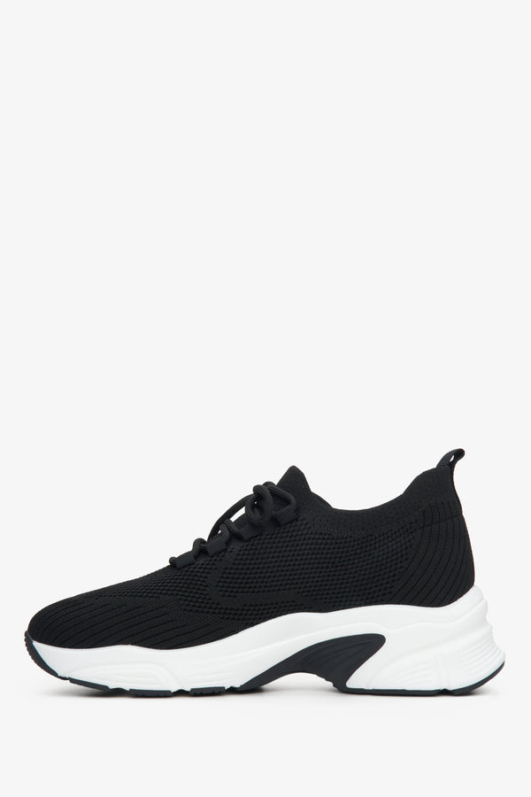 Sportowe sneakersy damskie na lato w kolorze czarnym - profil.