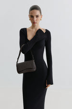 Mała ciemnobrązowa torebka damska na ramię z plecionej skóry naturalnej Estro ER00118706