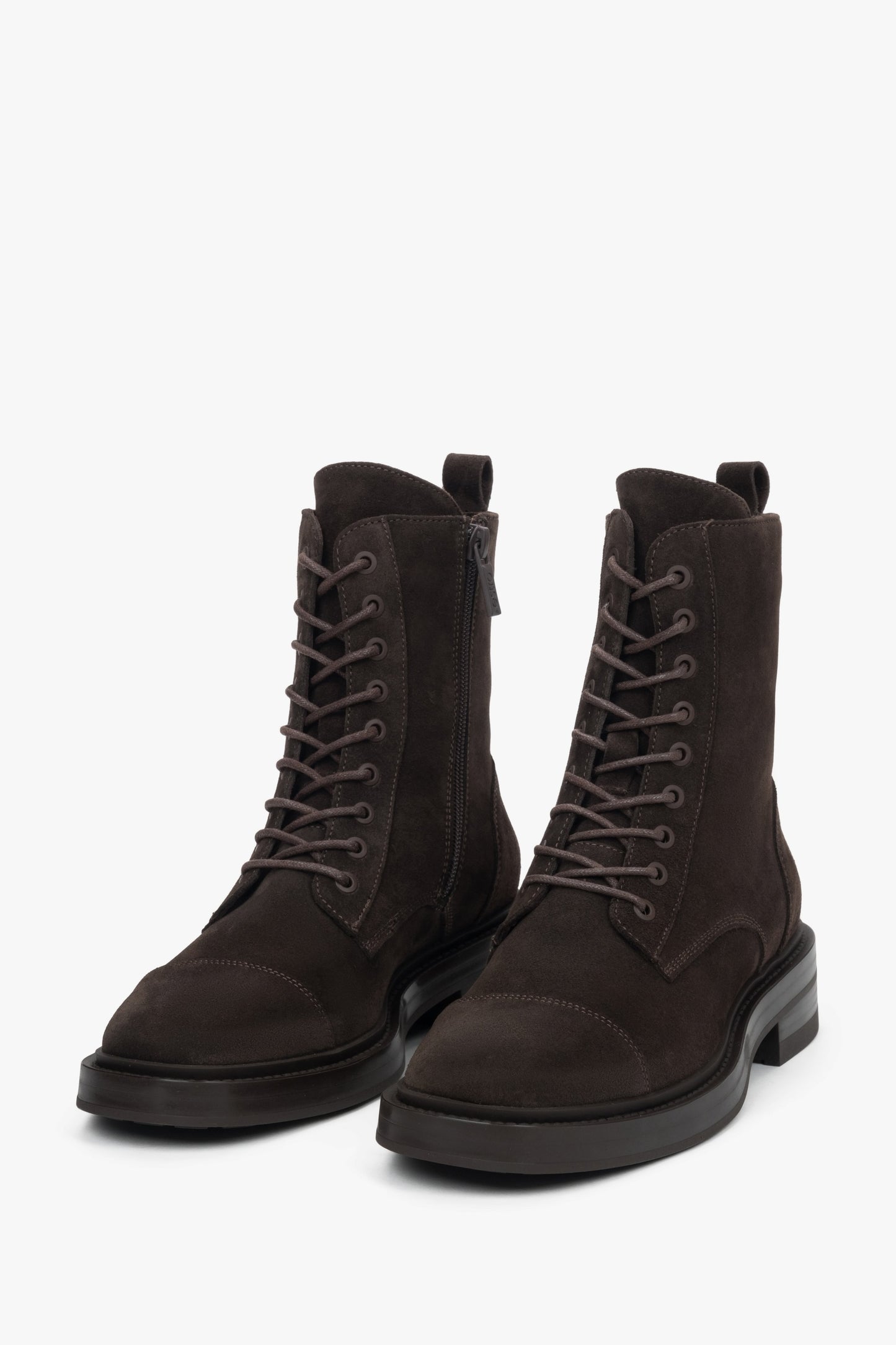 Damskie niskie, ciemnobrązowe botki z włoskiego weluru naturalnego Premium Estro.