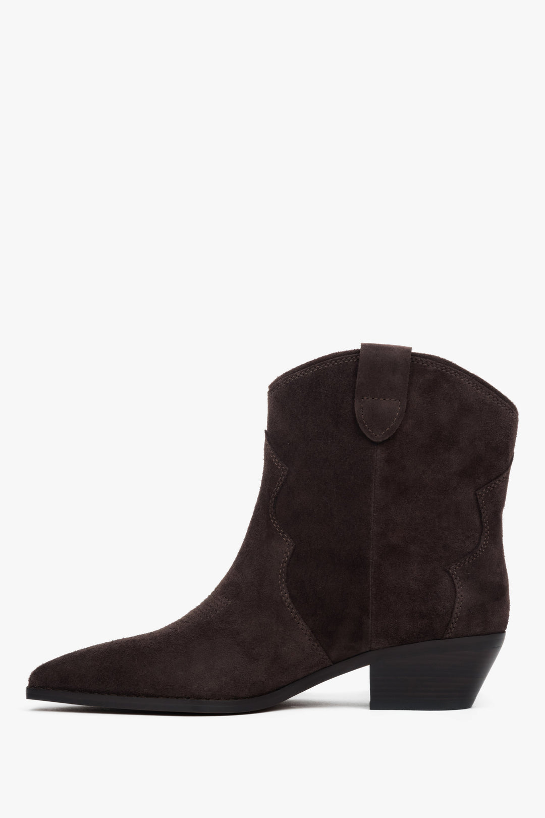 Kowbojki damskie Estro, niskie, ciemnobrązowe, z weluru naturalnego.