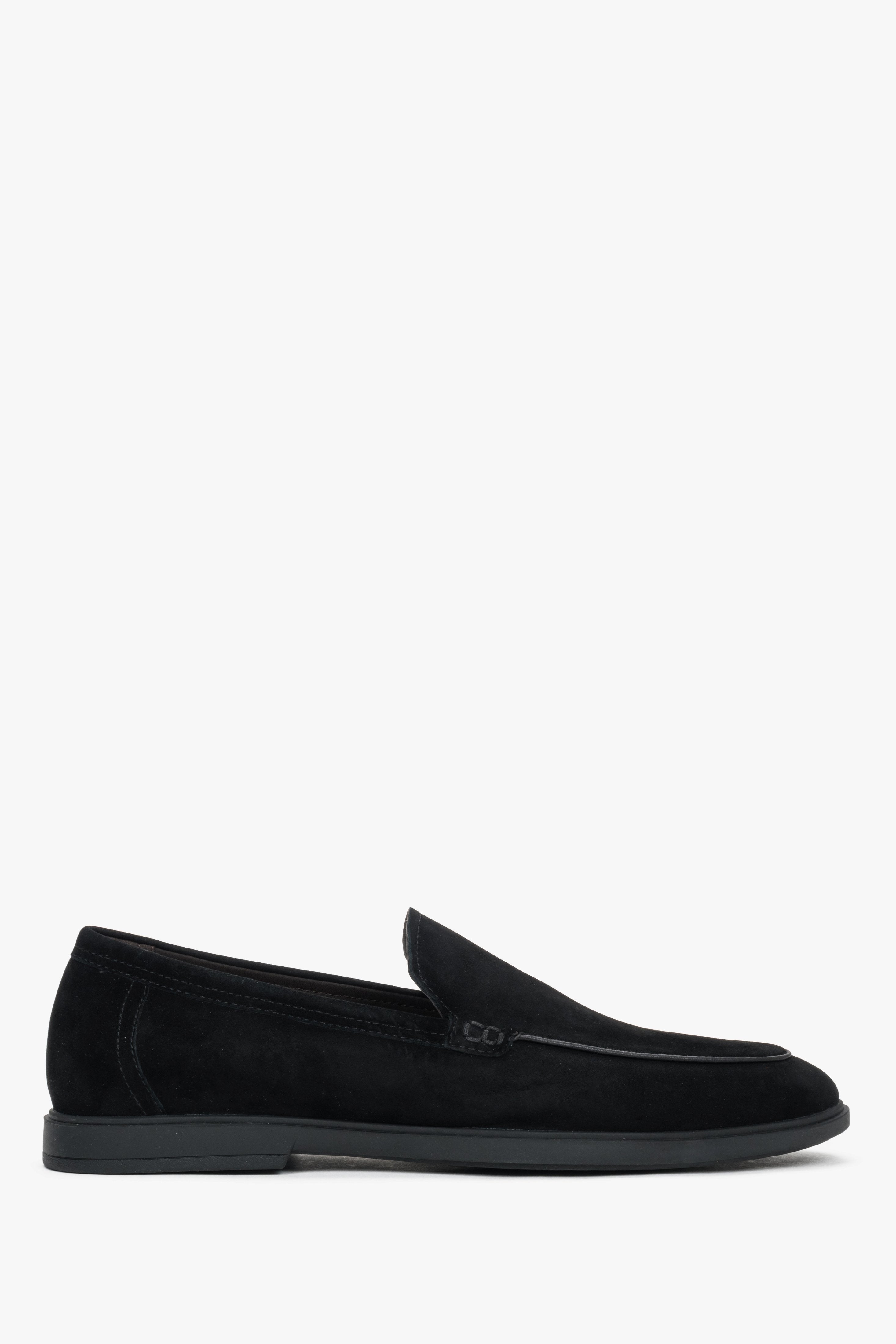 Podłużne czarne loafersy męskie z weluru naturalnego Estro ER00119403.