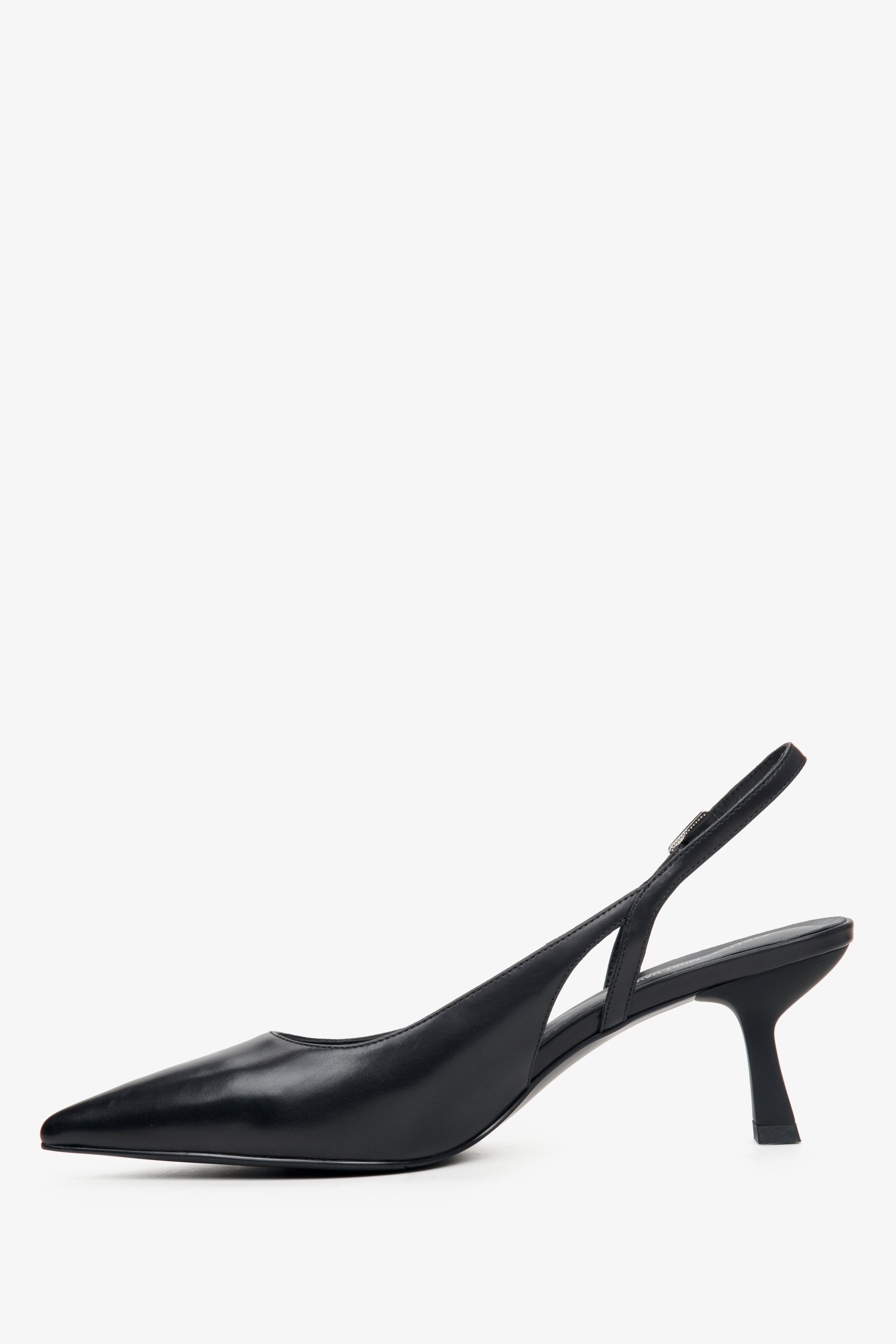 Skórzane czarne slingbacki Estro X MustHave - profil buta.