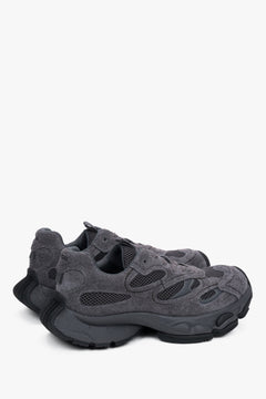 Z weluru naturalnego, szare sneakersy damskie na elastycznej podeszwie ES8.