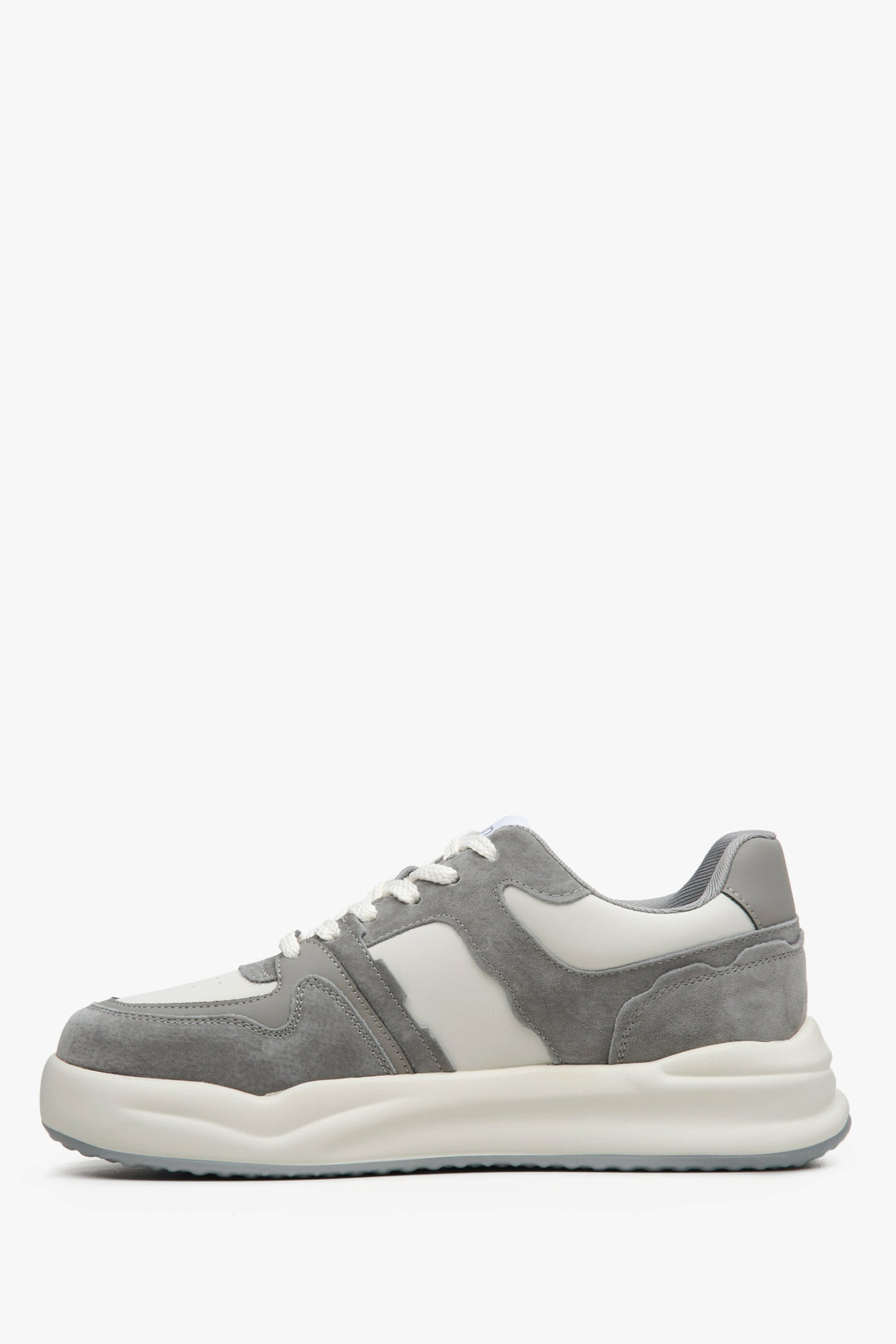 Sneakersy damskie ze skóry naturalnej i zamszu w kolorze szaro-białym Estro.