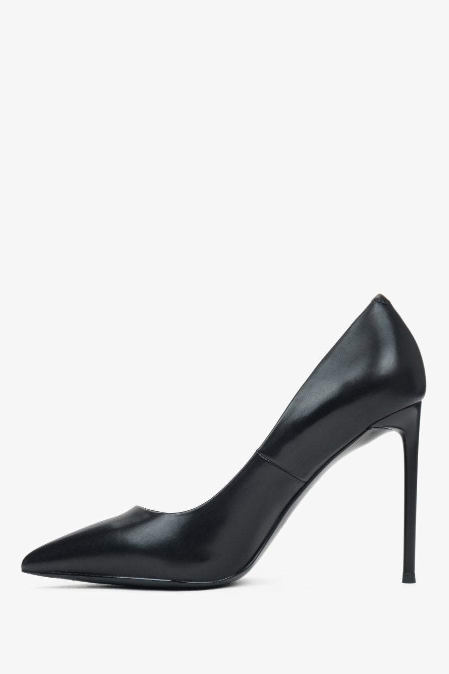 Czarne skórzane szpilki damskie Estro ER00110048