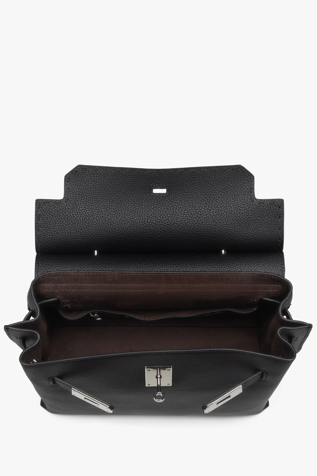 Torebka damska Estro typu kuferek, w kolorze czarnym, ze skóry naturalnej.