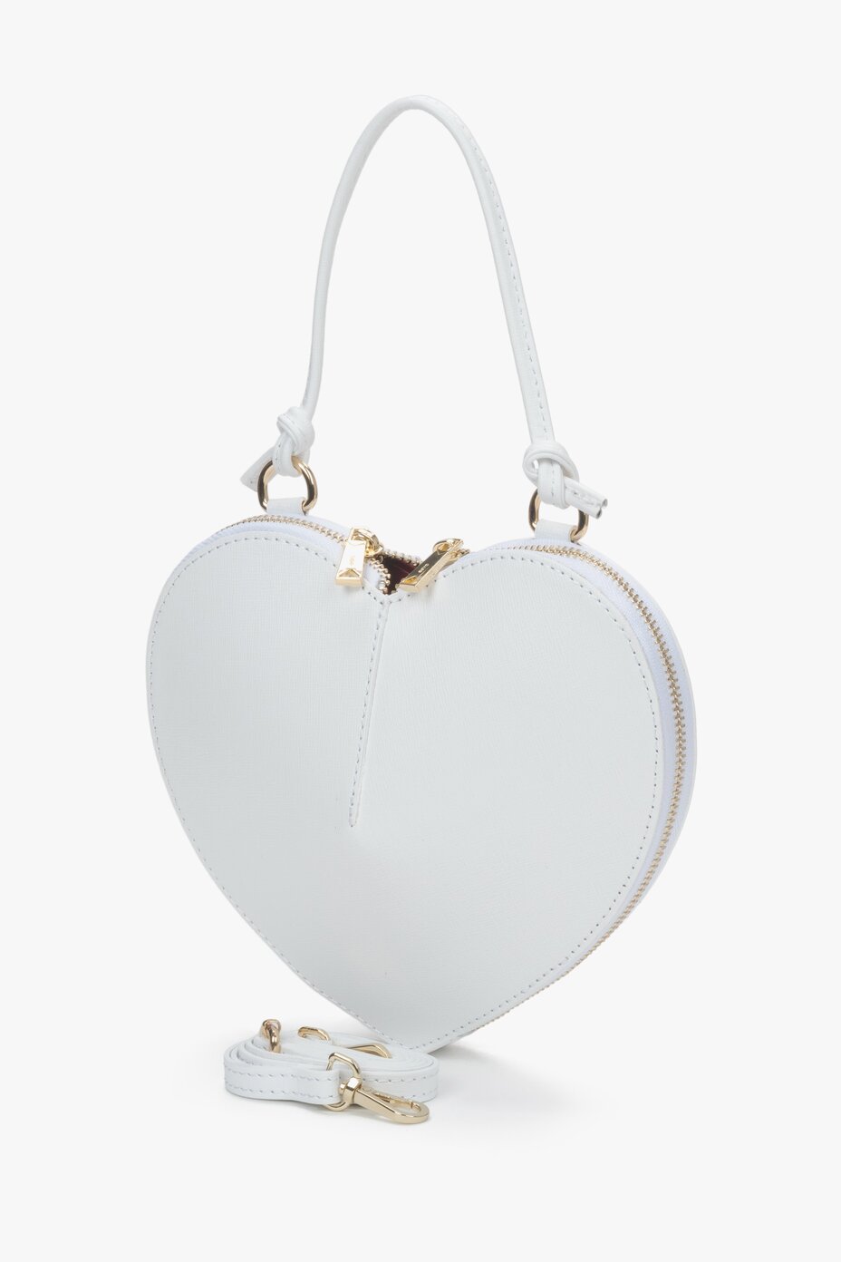Torebka damska w kształcie serca w białym kolorze.