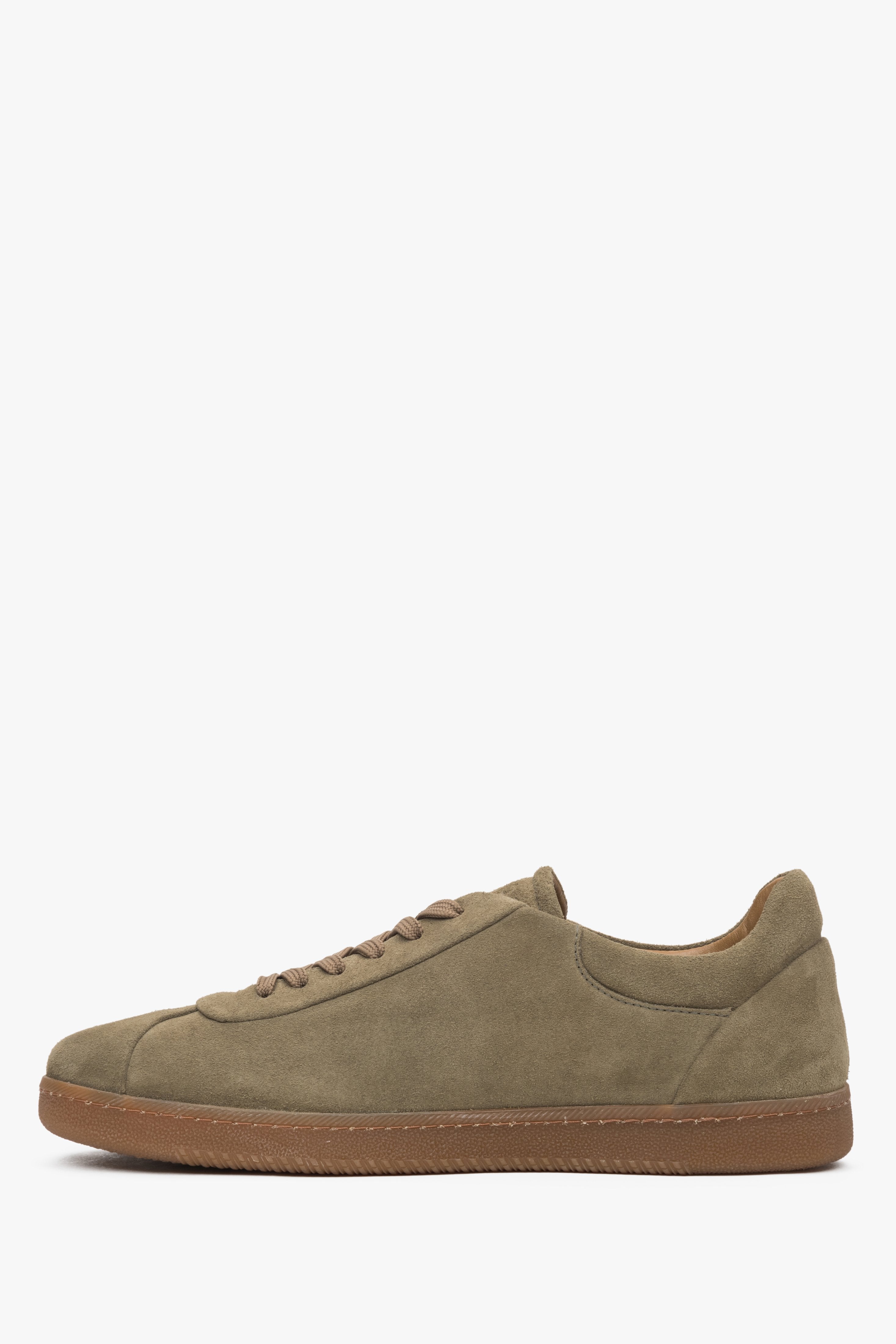 Trampki z weluru naturalnego Premium marki Estro w modnym kolorze khaki.