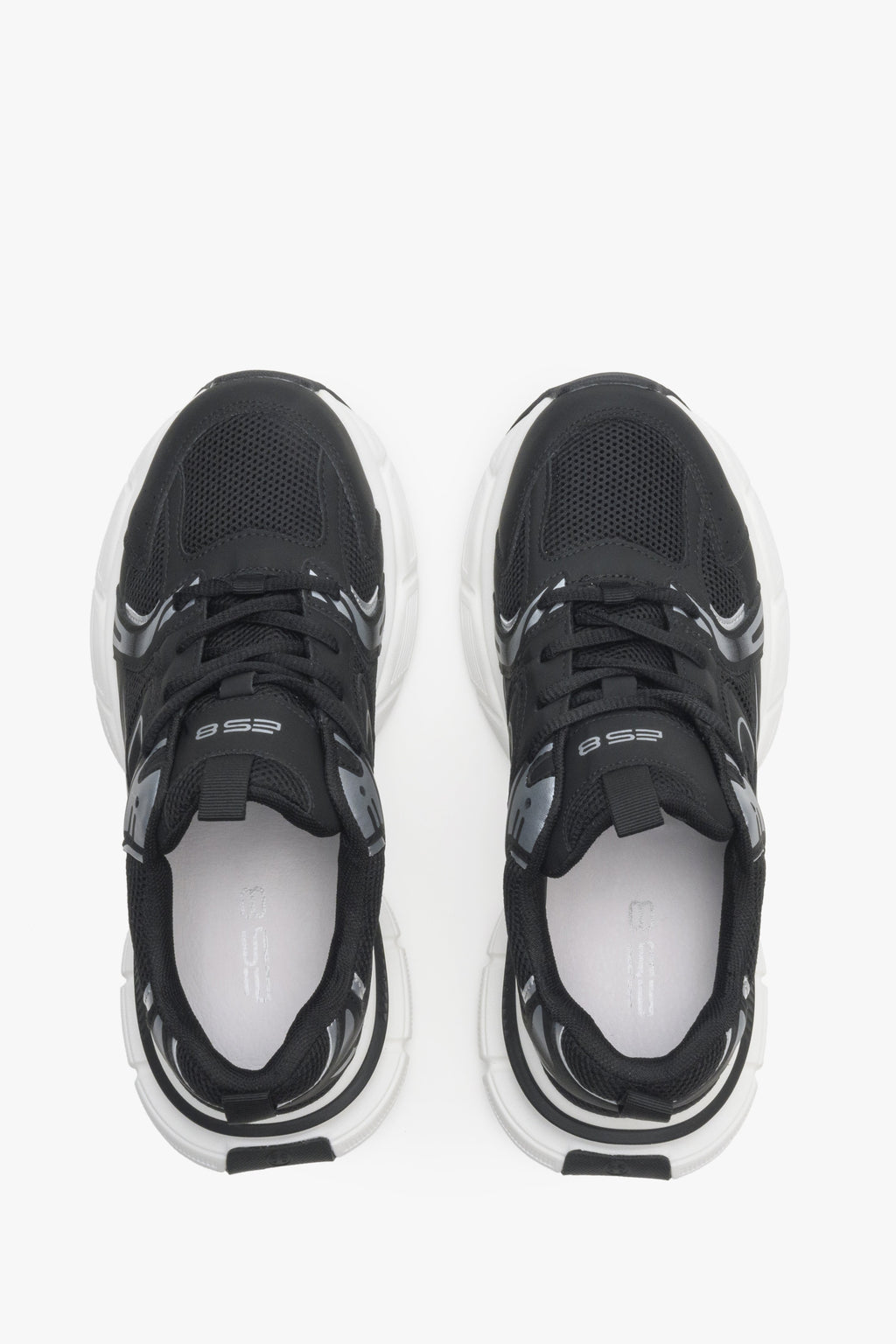 Czarne sneakersy damskie z siateczką ES 8 - prezentacja modelu z góry.