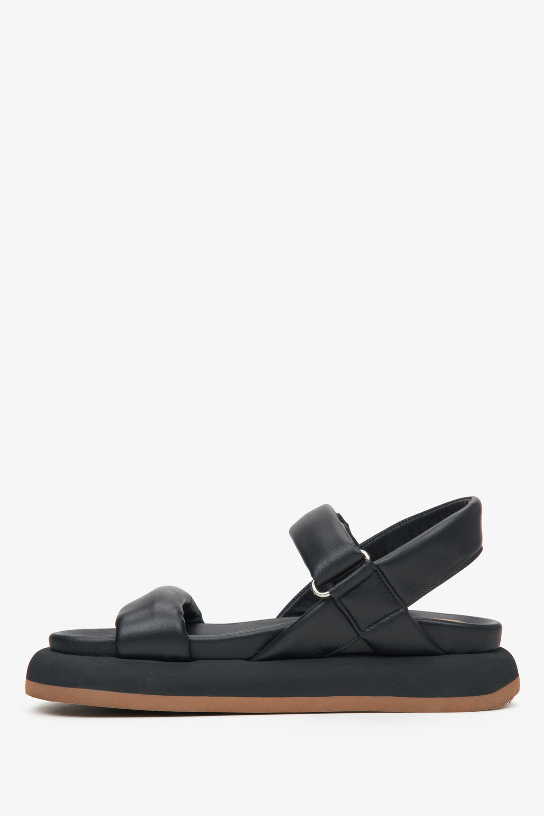 Wygodne czarne sandały damskie Estro - profil buta.
