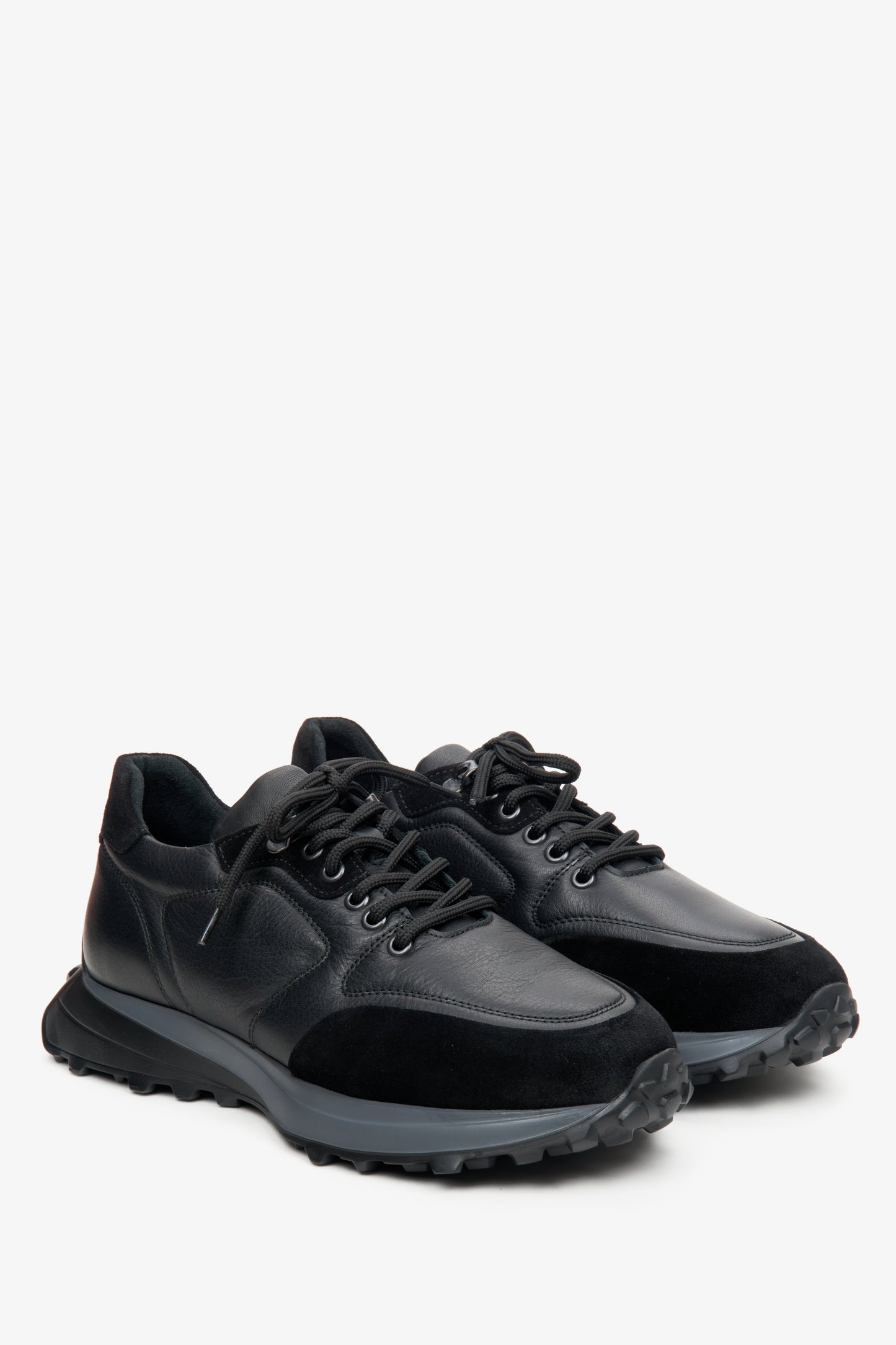 Czarne sportowe sneakersy męskie z łączonych materiałów Estro ER00113802