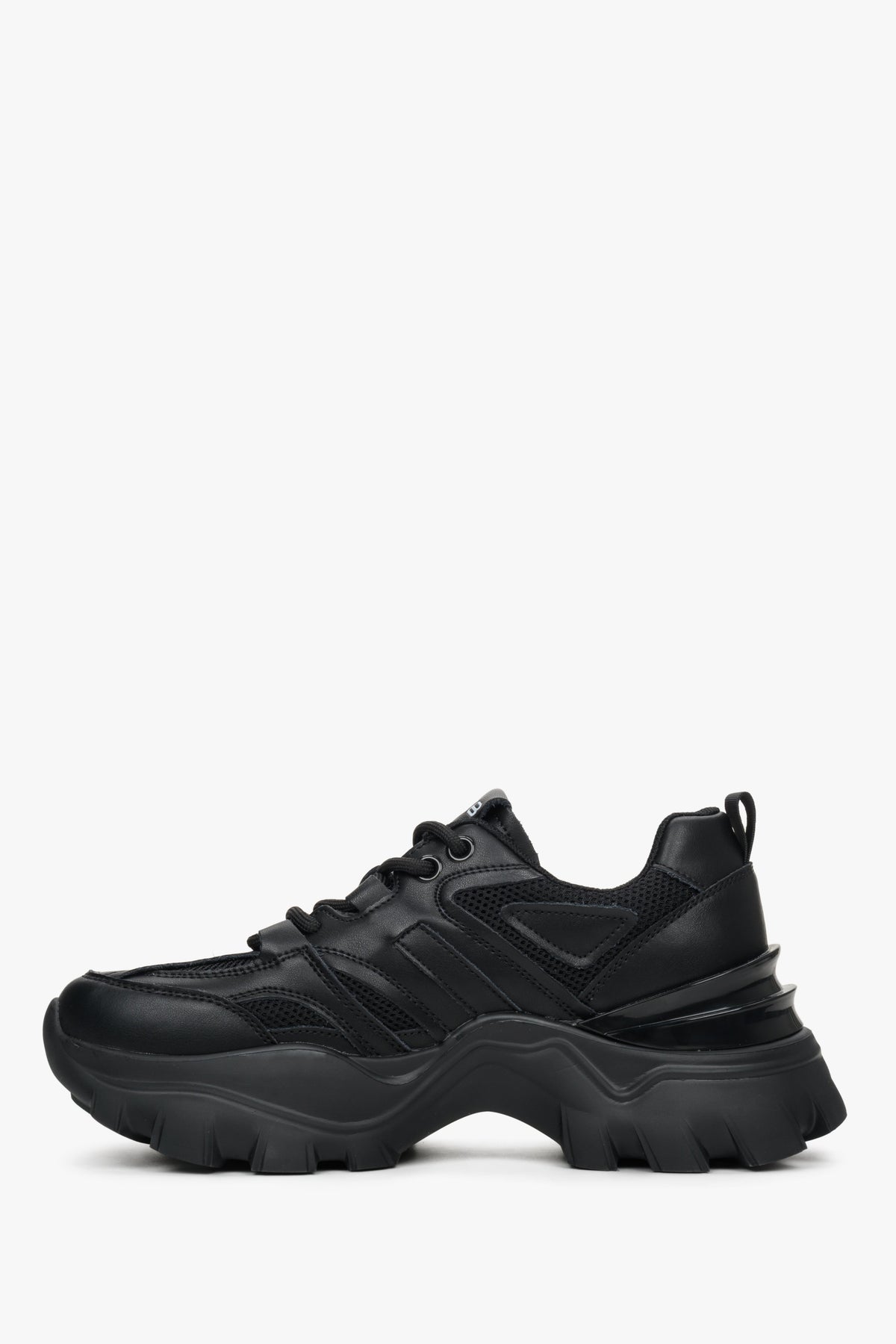 Czarne sneakersy damskie ES 8 na szerokiej platformie na wiosnę i jesień.