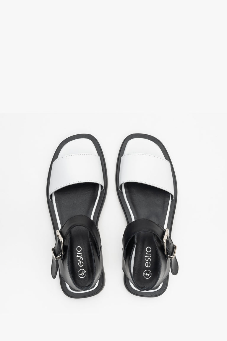 Miękkie sandały damskie z włoskiej skóry naturalnej w kolorze czarno-białym Estro: prezentacja modelu z góry.