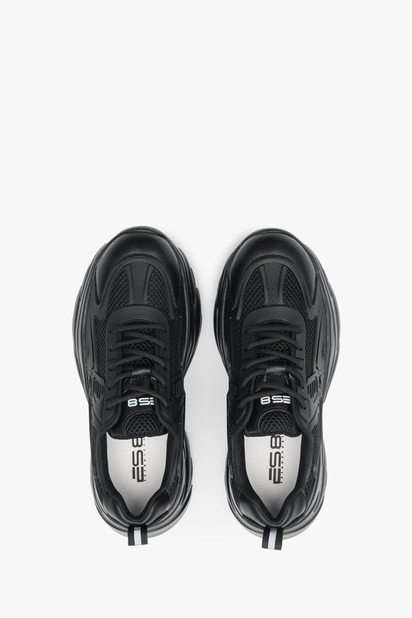 Sneakersy damskie na wysokiej podeszwie w kolorze czarnym marki ES 8 - prezentacja obuwia z góry.
