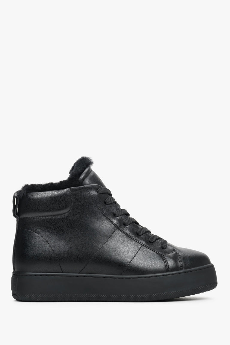 Czarne wysokie sneakersy damskie na zimę z ociepleniem Estro ER00112250.