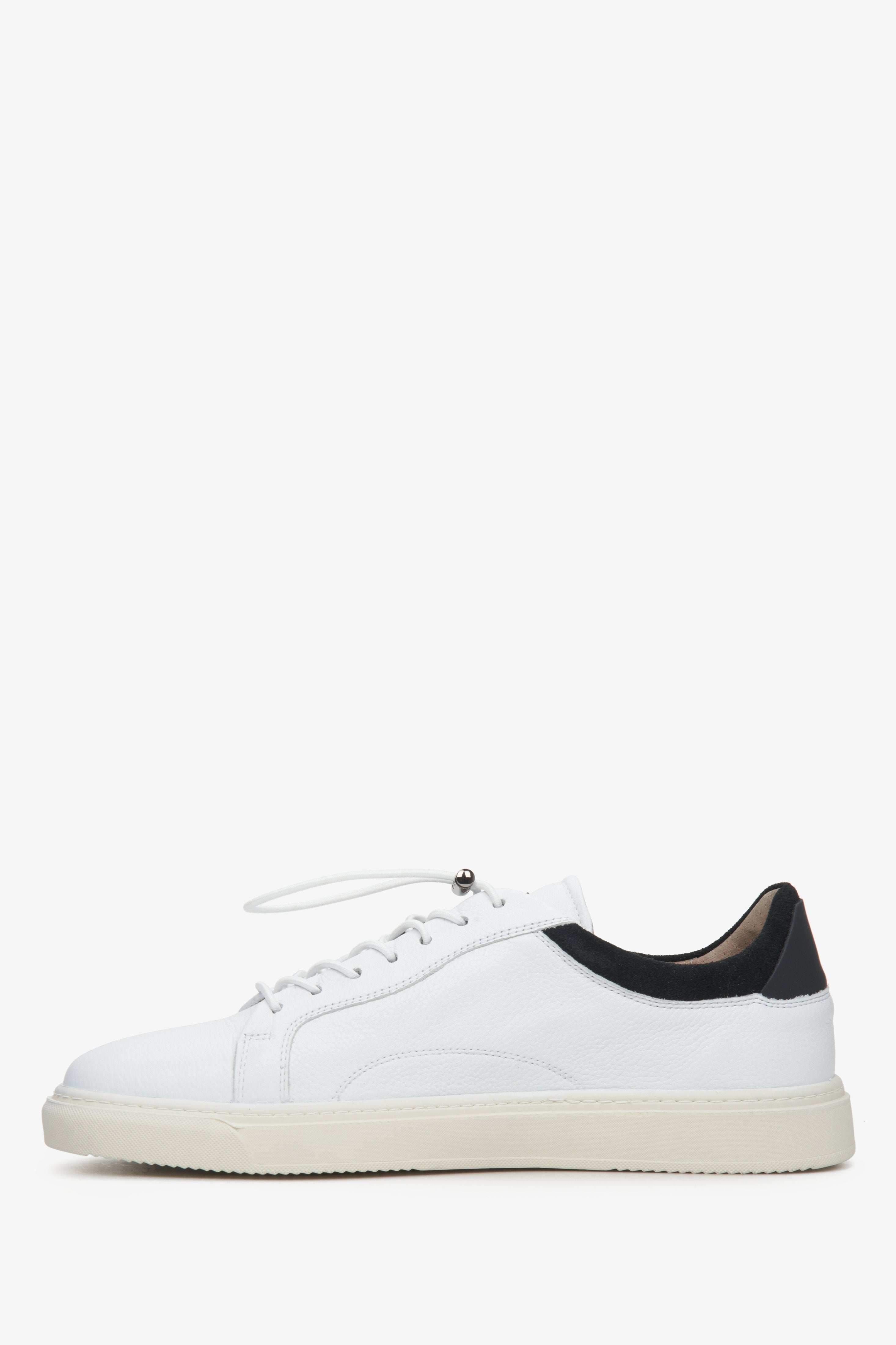 Męskie sneakersy ze skóry naturalnej w kolorze białym marki Estro - profil buta.