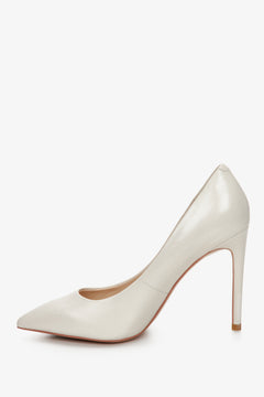 Buty na wysokim obcasie z białej skóry naturalnej Estro.