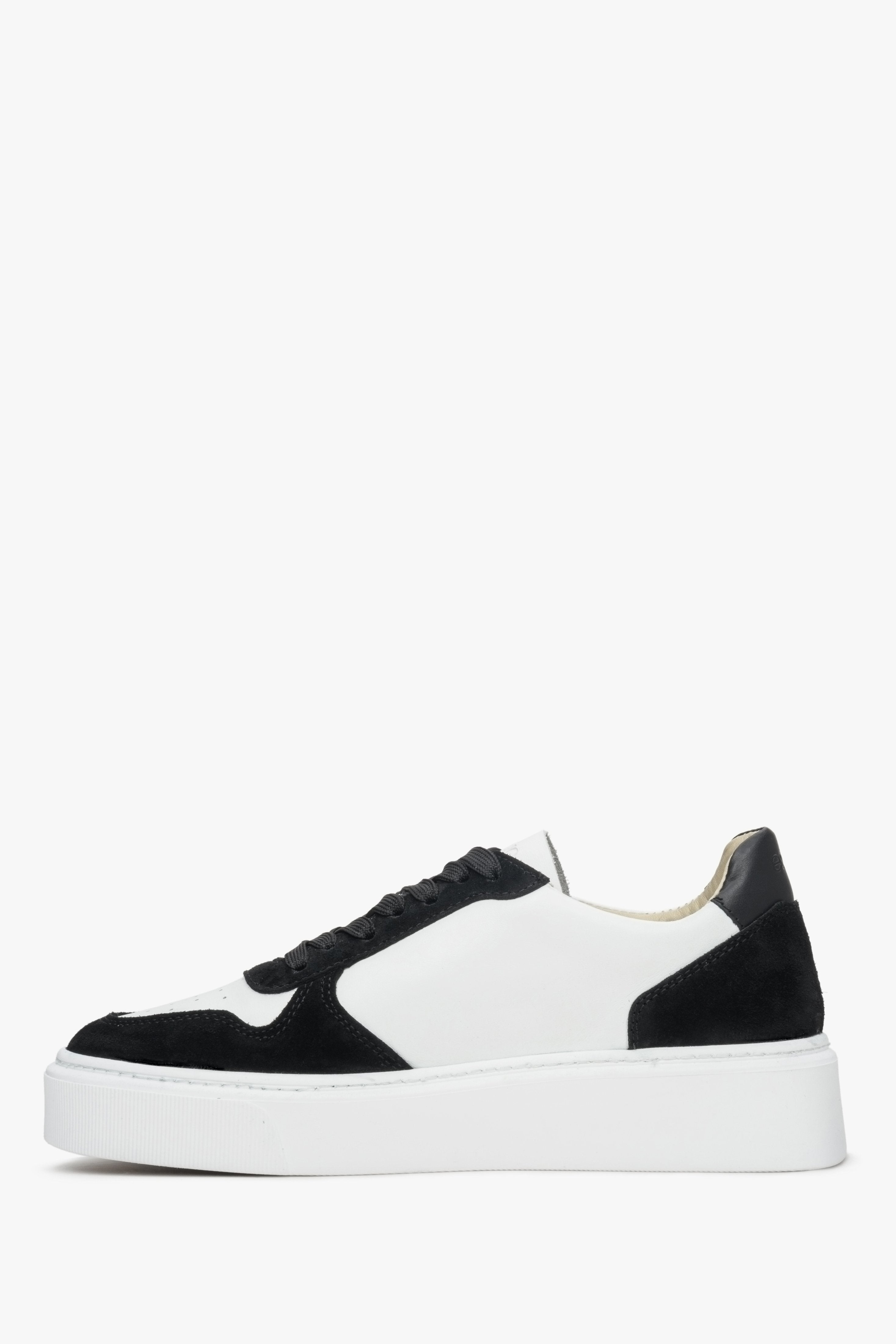 Sneakersy damskie z kombinowanych materiałów, skórzano-welurowe w odcieniu bieli i czerni.